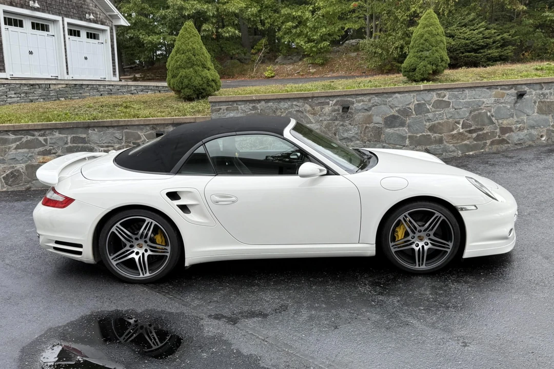 2009 Porsche 997 Turbo - Image 16 of 31