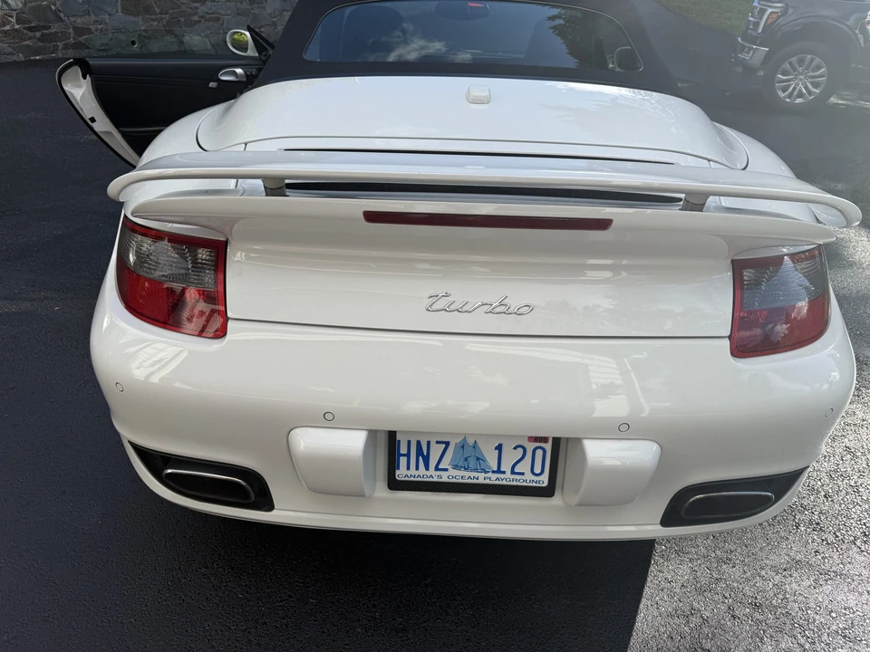 2009 Porsche 997 Turbo - Image 28 of 31