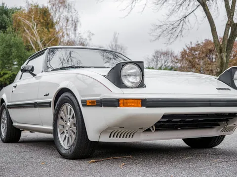 1985 Mazda RX-7 SA & FB - Image 2 of 31