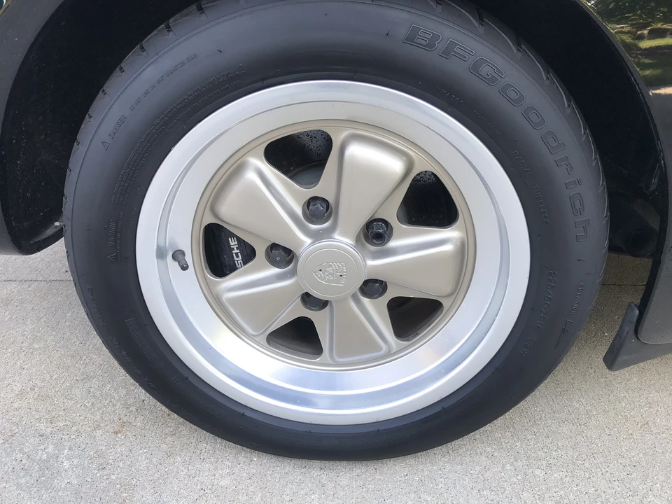 1986 Porsche 944 Turbo - Image 26 of 31