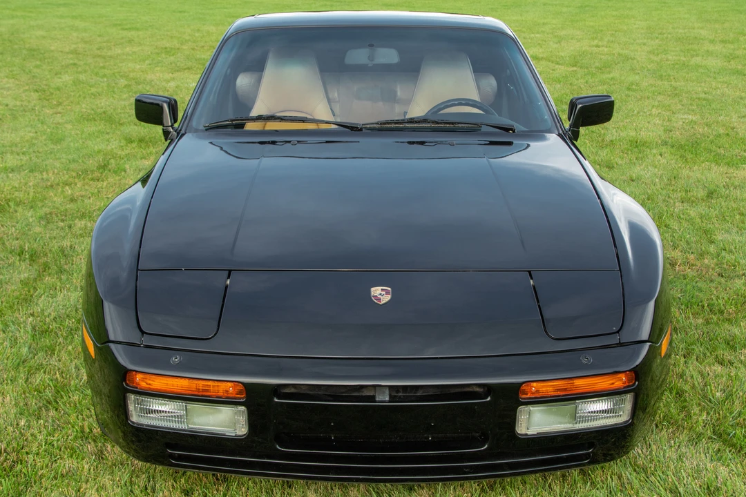 1986 Porsche 944 Turbo - Image 4 of 31