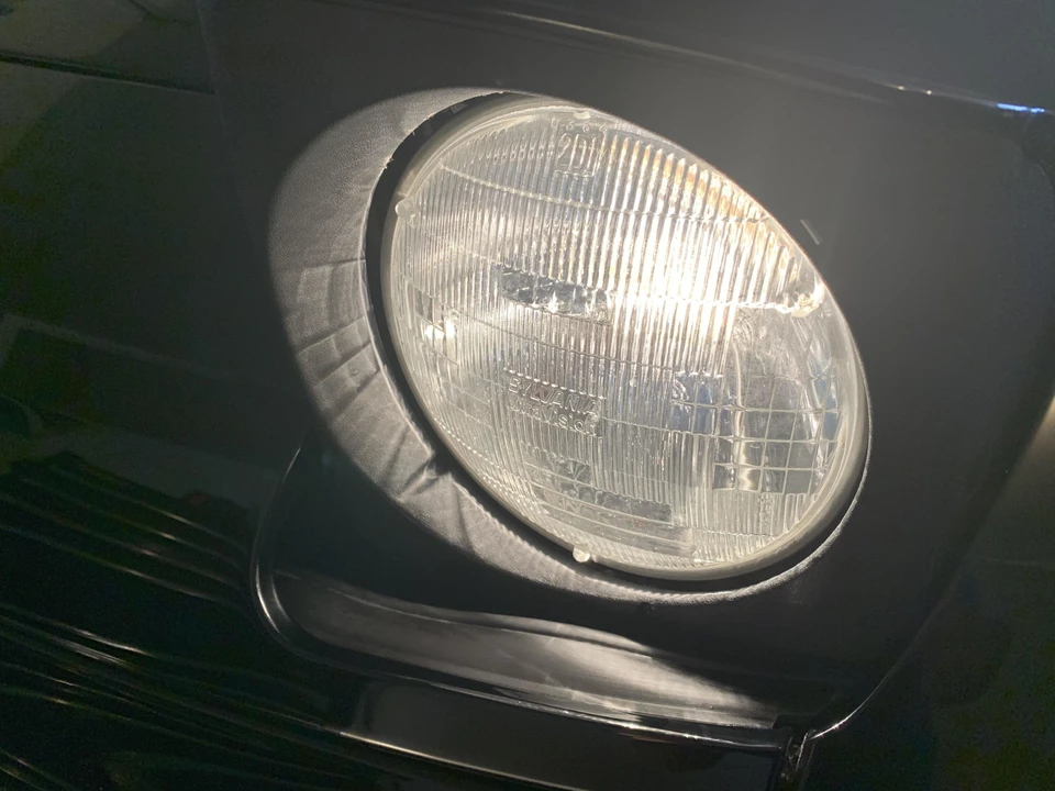 1986 Porsche 944 Turbo - Image 14 of 31