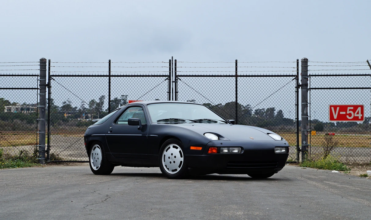 1987 Porsche 928 S4 - Image 11 of 31