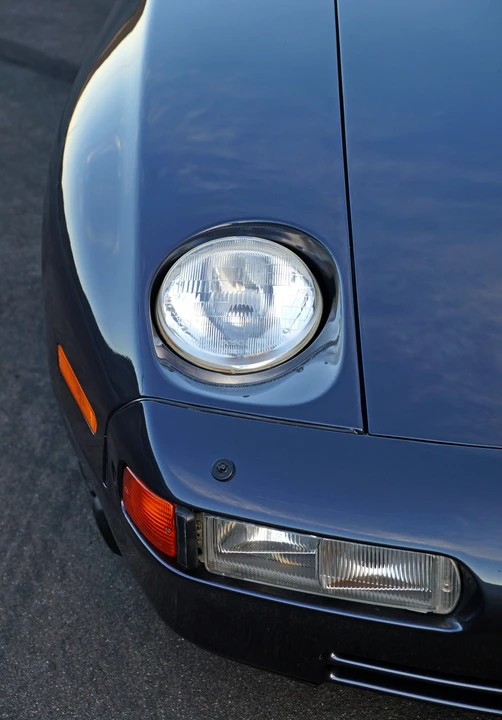 1987 Porsche 928 S4 - Image 18 of 31