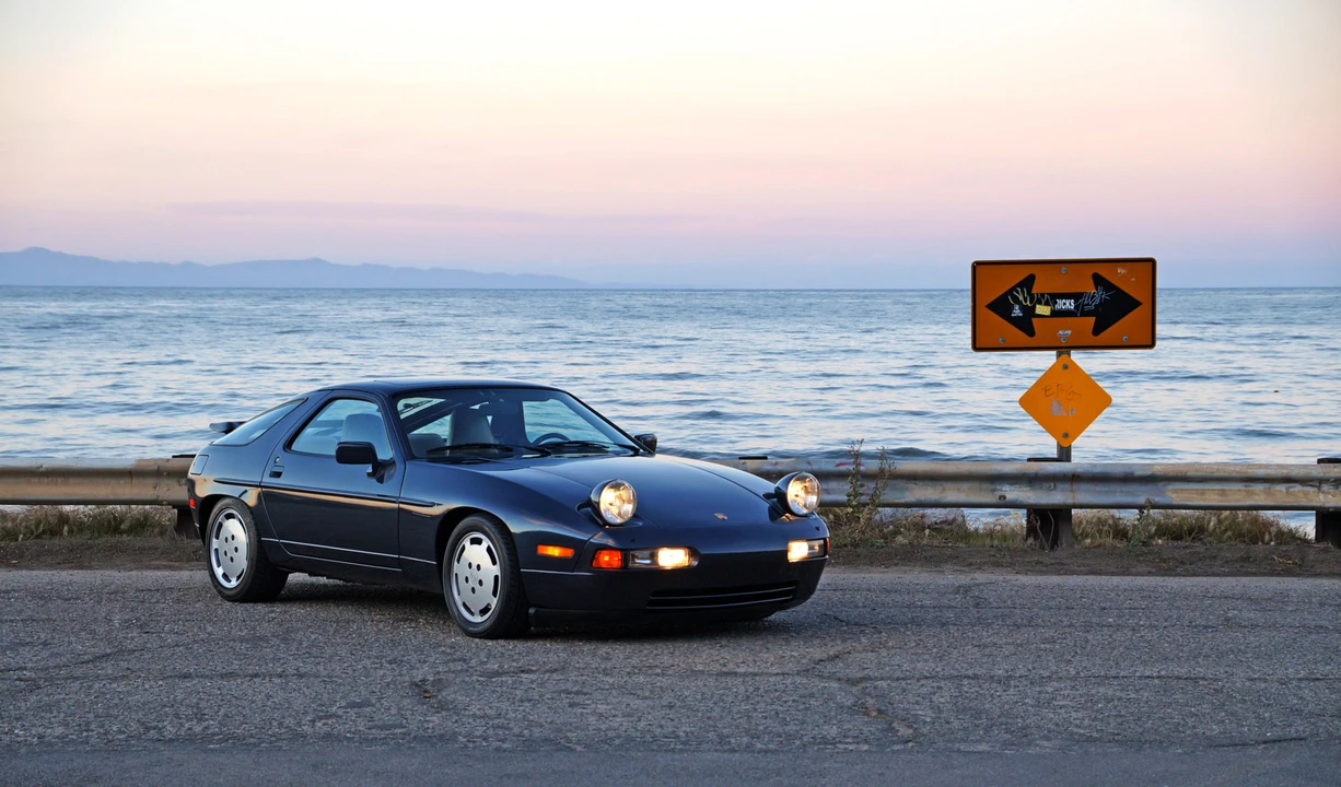 1987 Porsche 928 S4 - Image 12 of 31