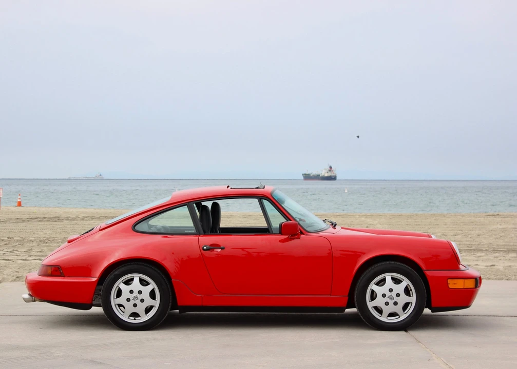 1989 Porsche 964 Carrera 4 - Image 16 of 31