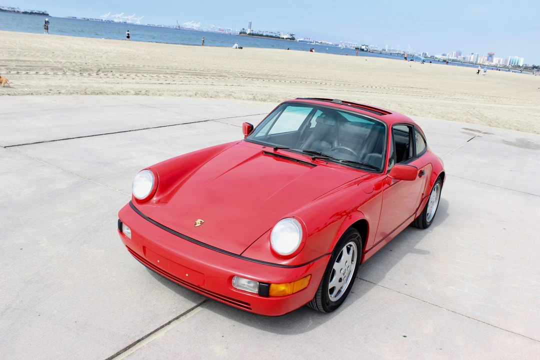 1989 Porsche 964 Carrera 4 - Image 9 of 31