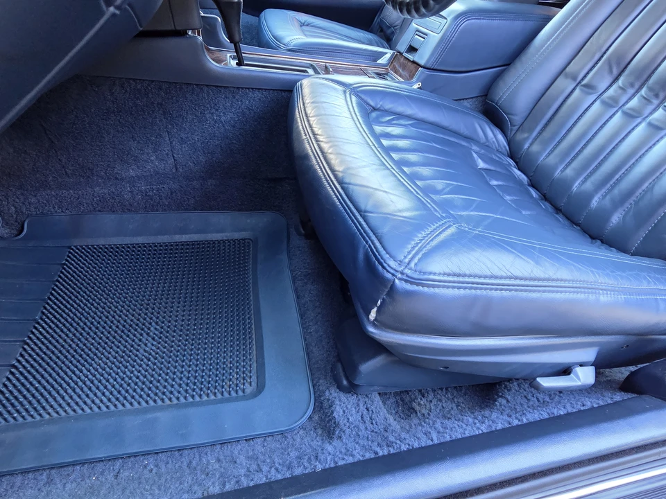 1992 Buick Riviera 4th-7th Gen - Image 28 of 31