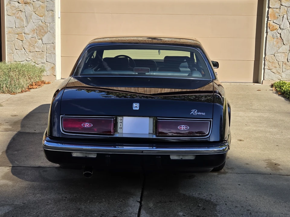 1992 Buick Riviera 4th-7th Gen - Image 7 of 31