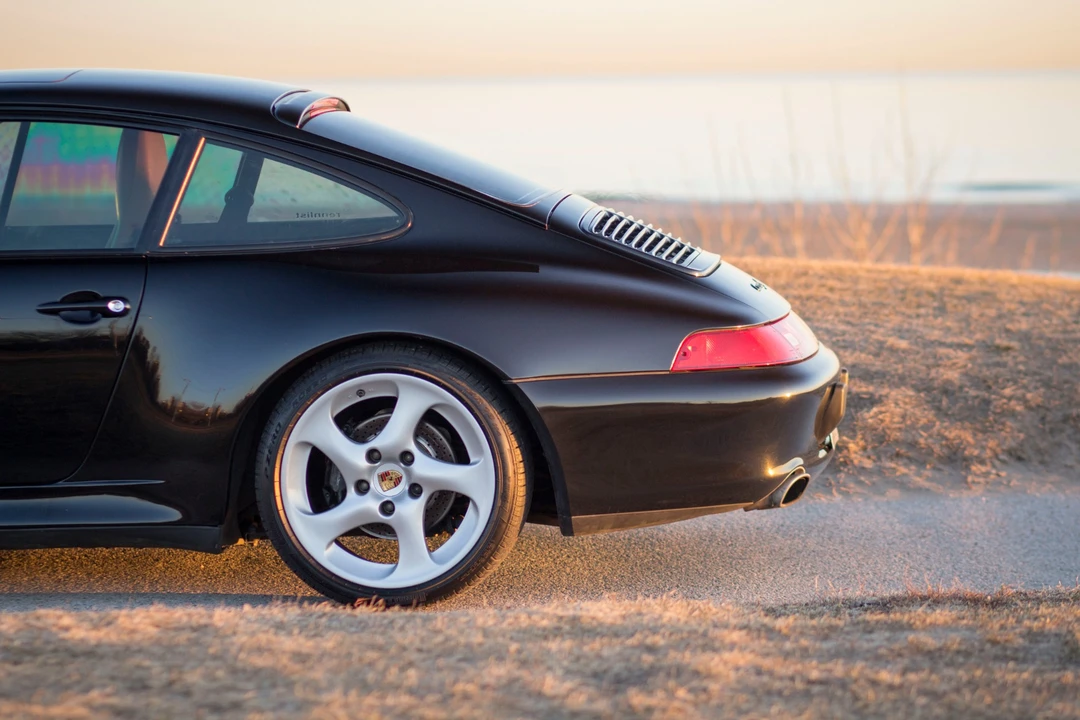 1997 Porsche 993 Carrera - Image 19 of 31