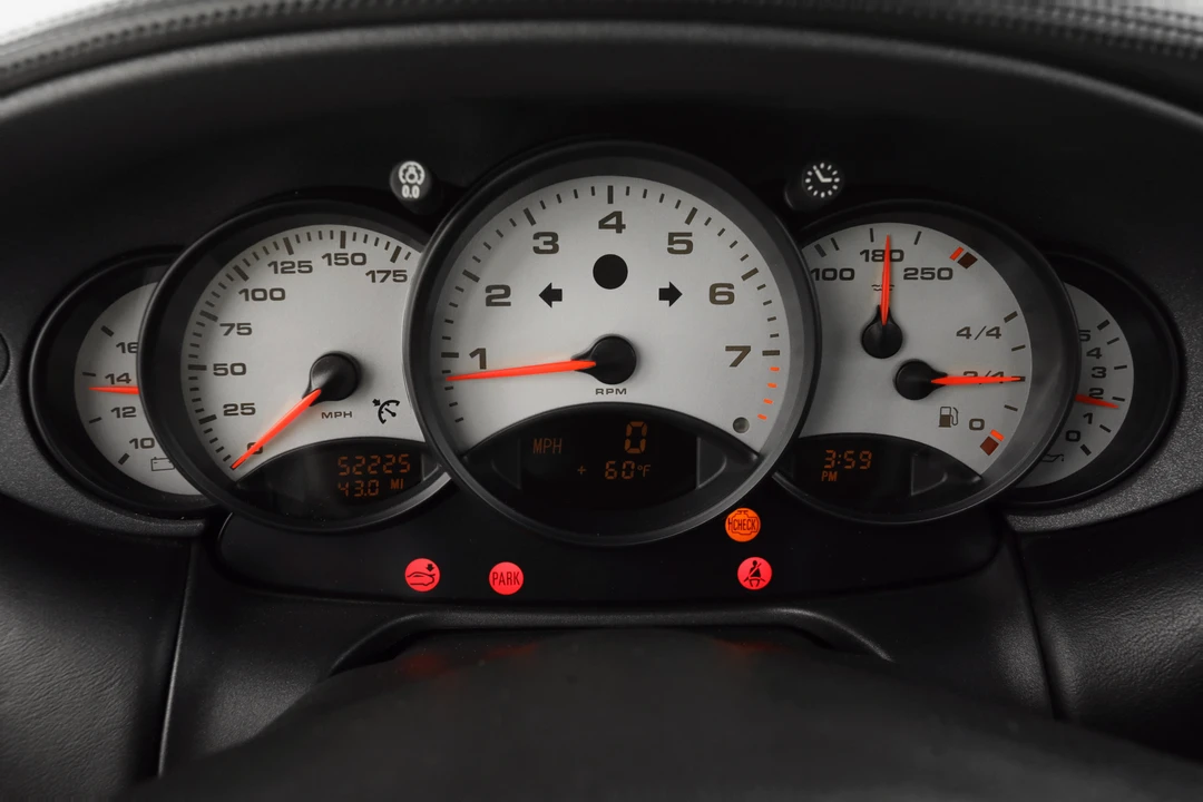 1999 Porsche 996 Carrera - Image 29 of 31