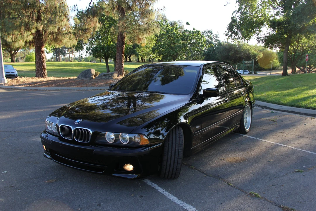 2003 BMW E39 540i - Image 11 of 31