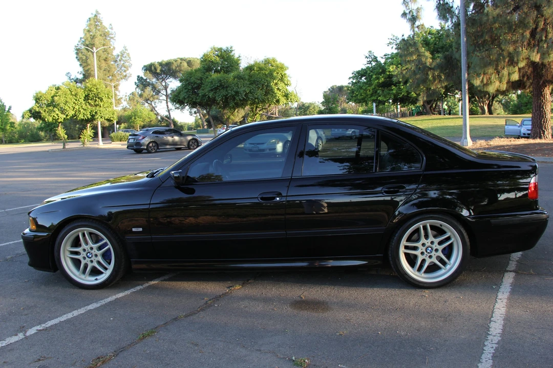 2003 BMW E39 540i - Image 21 of 31