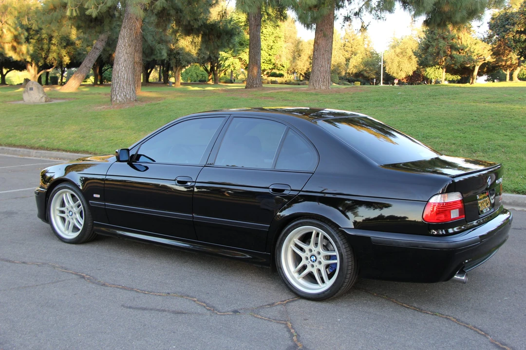 2003 BMW E39 540i - Image 28 of 31