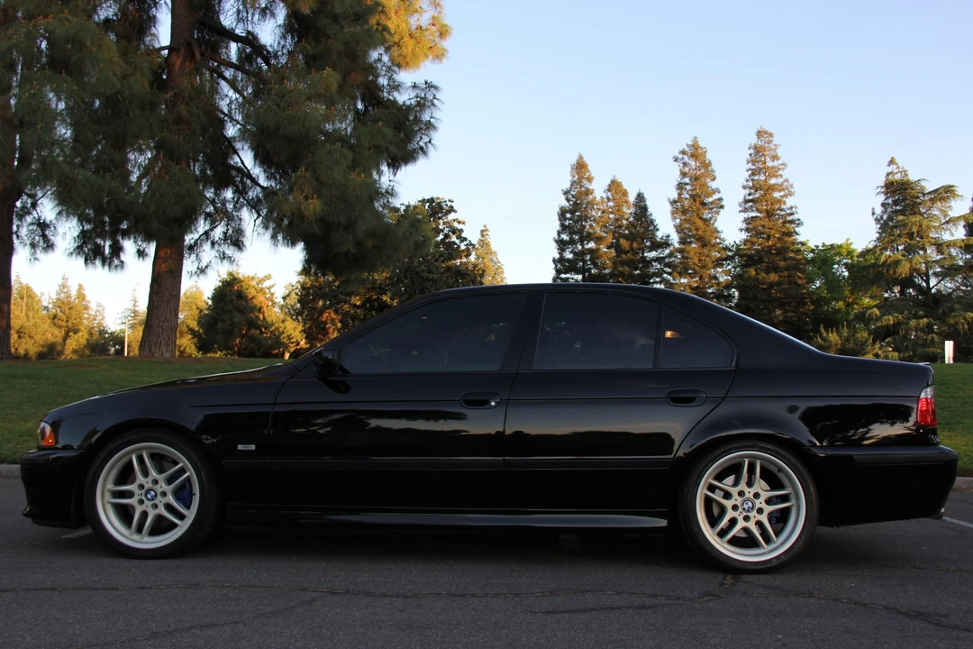 2003 BMW E39 540i - Image 23 of 31