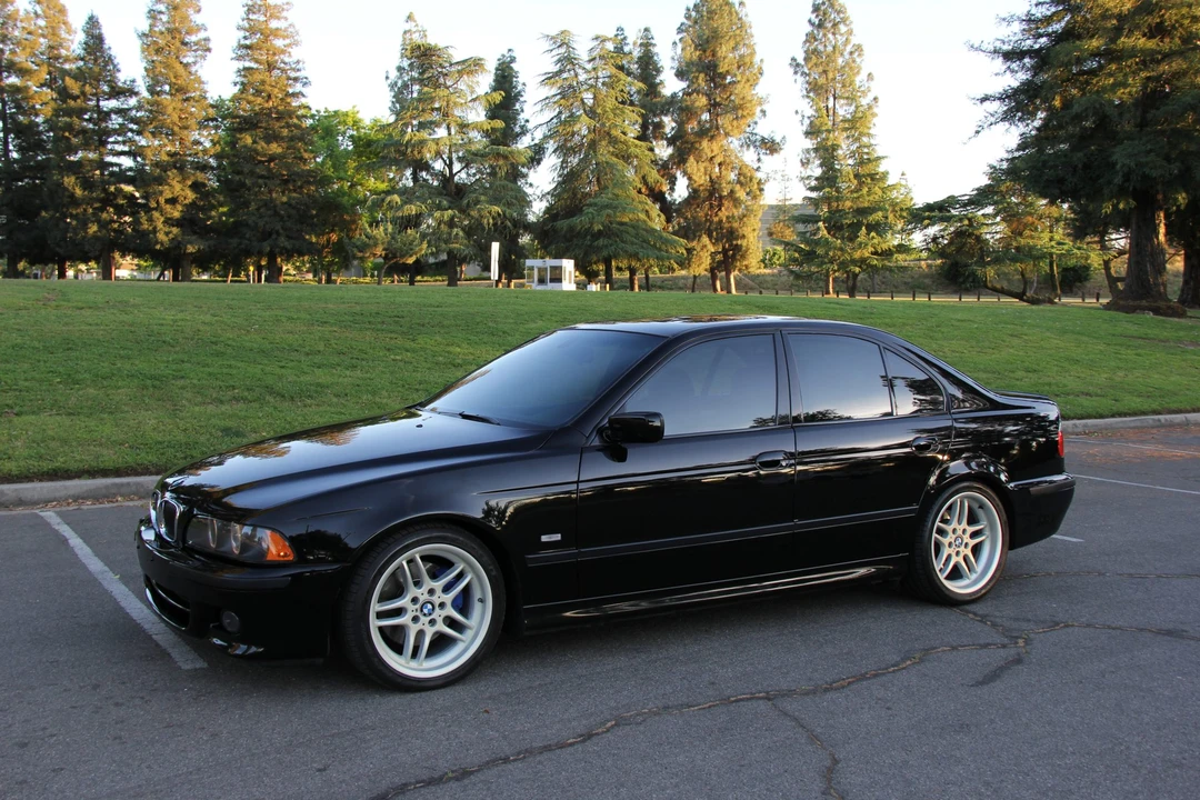 2003 BMW E39 540i - Image 15 of 31