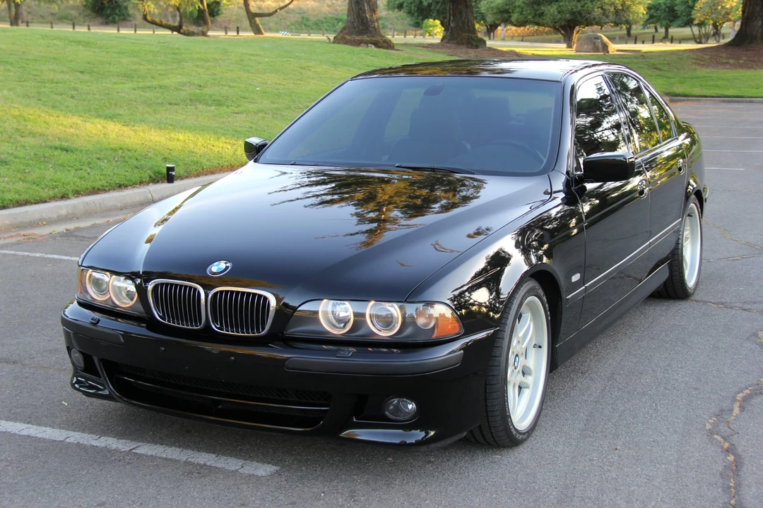 2003 BMW E39 540i - Image 8 of 31