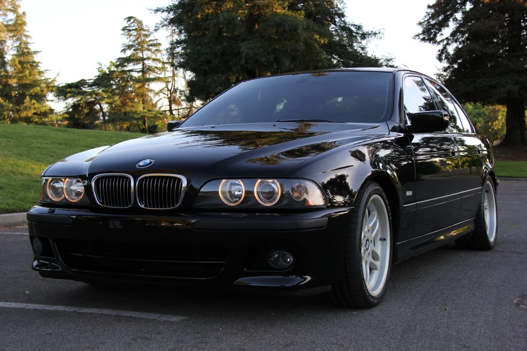 2003 BMW E39 540i - Image 7 of 31