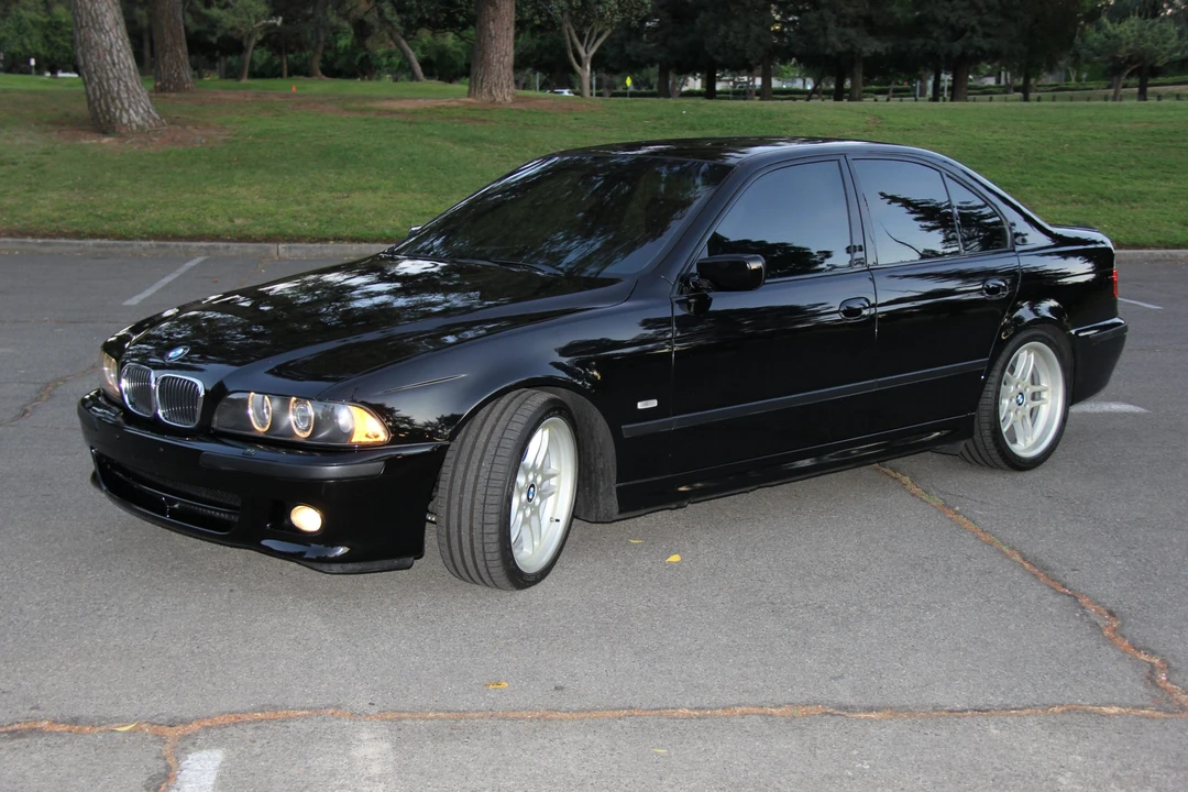 2003 BMW E39 540i - Image 18 of 31