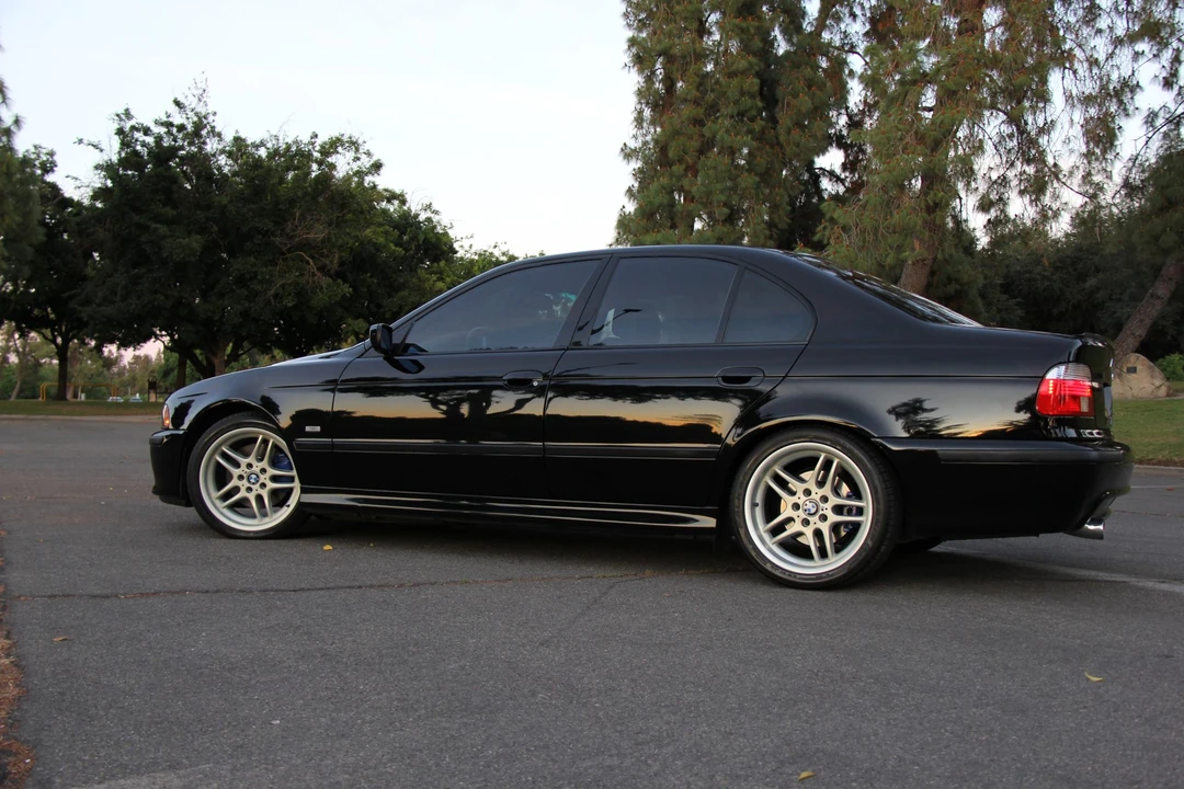 2003 BMW E39 540i - Image 27 of 31