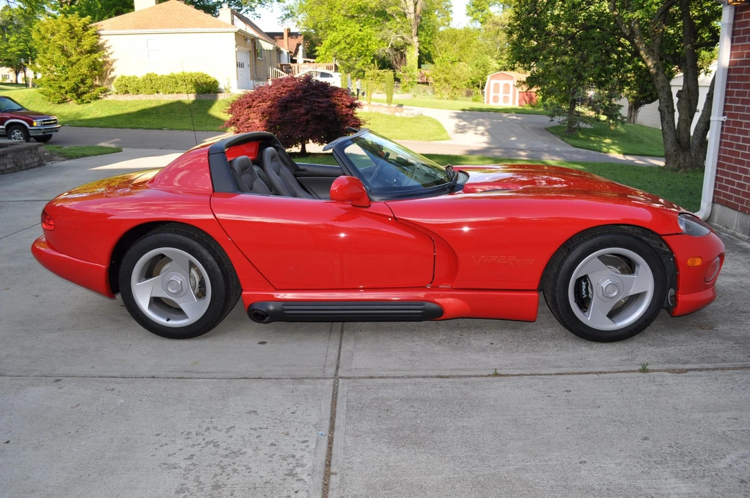 1992 Dodge Viper 1st Gen - Image 17 of 31