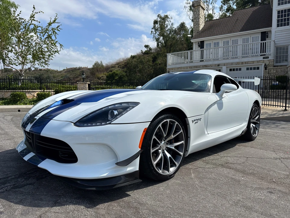 2017 Dodge Viper 5th Gen - Image 9 of 31