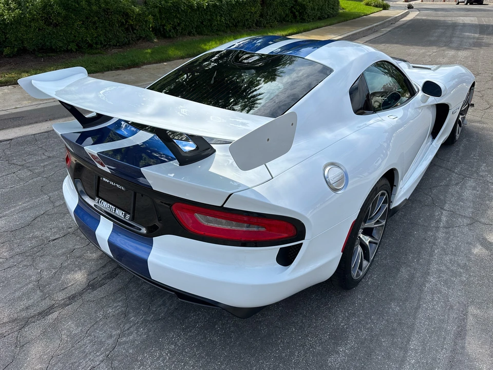 2017 Dodge Viper 5th Gen - Image 7 of 31