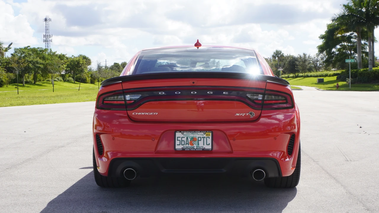 2023 Dodge Charger SRT Hellcat 7th Gen - Image 30 of 31