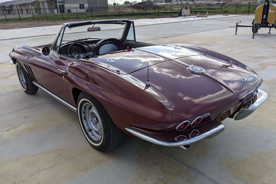 1965 Chevrolet Corvette C2 - Image 6 of 31