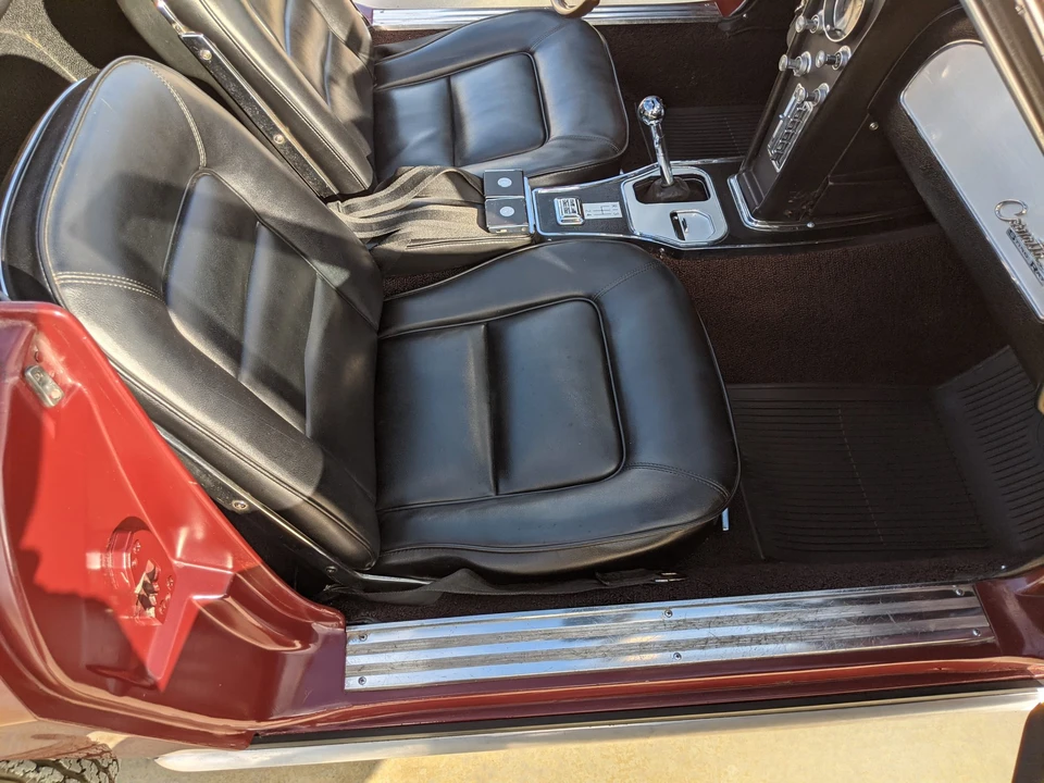 1965 Chevrolet Corvette C2 - Image 22 of 31