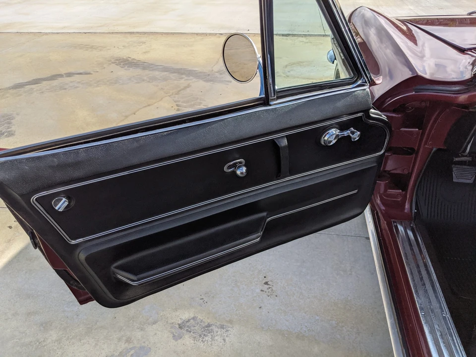 1965 Chevrolet Corvette C2 - Image 28 of 31