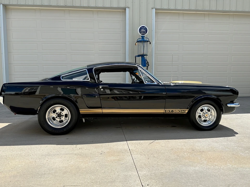 1966 Shelby GT350 - Image 30 of 31