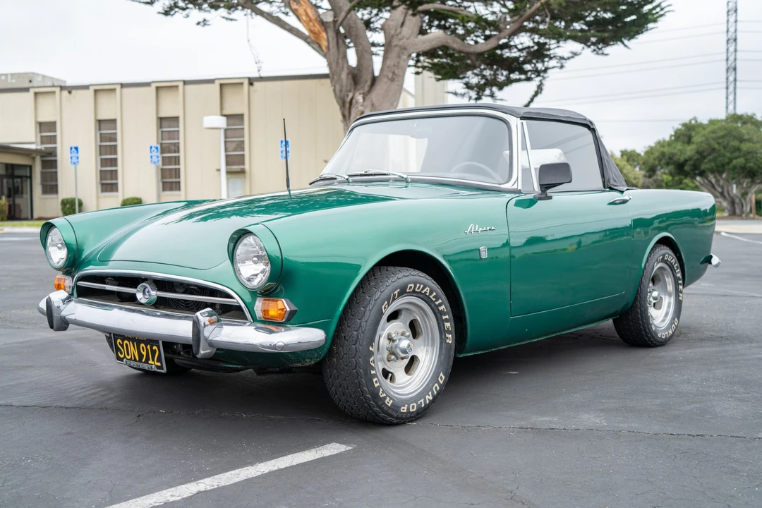1966 Sunbeam Alpine Series V - Image 4 of 31