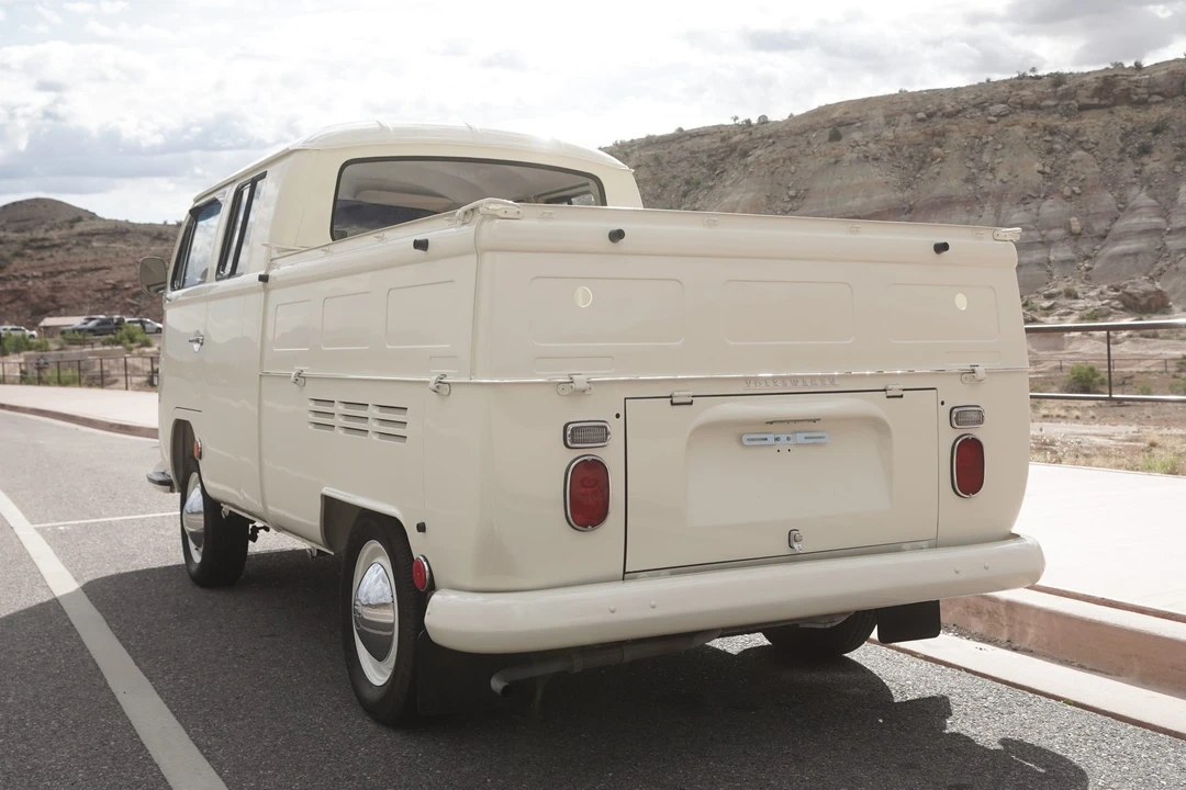 1968 Volkswagen Bay-Window Pickup - Image 7 of 31