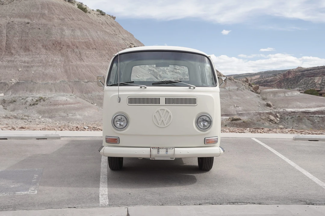 1968 Volkswagen Bay-Window Pickup - Image 9 of 31