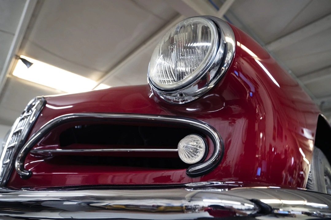 1957 Alfa Romeo 1900 - Image 28 of 31