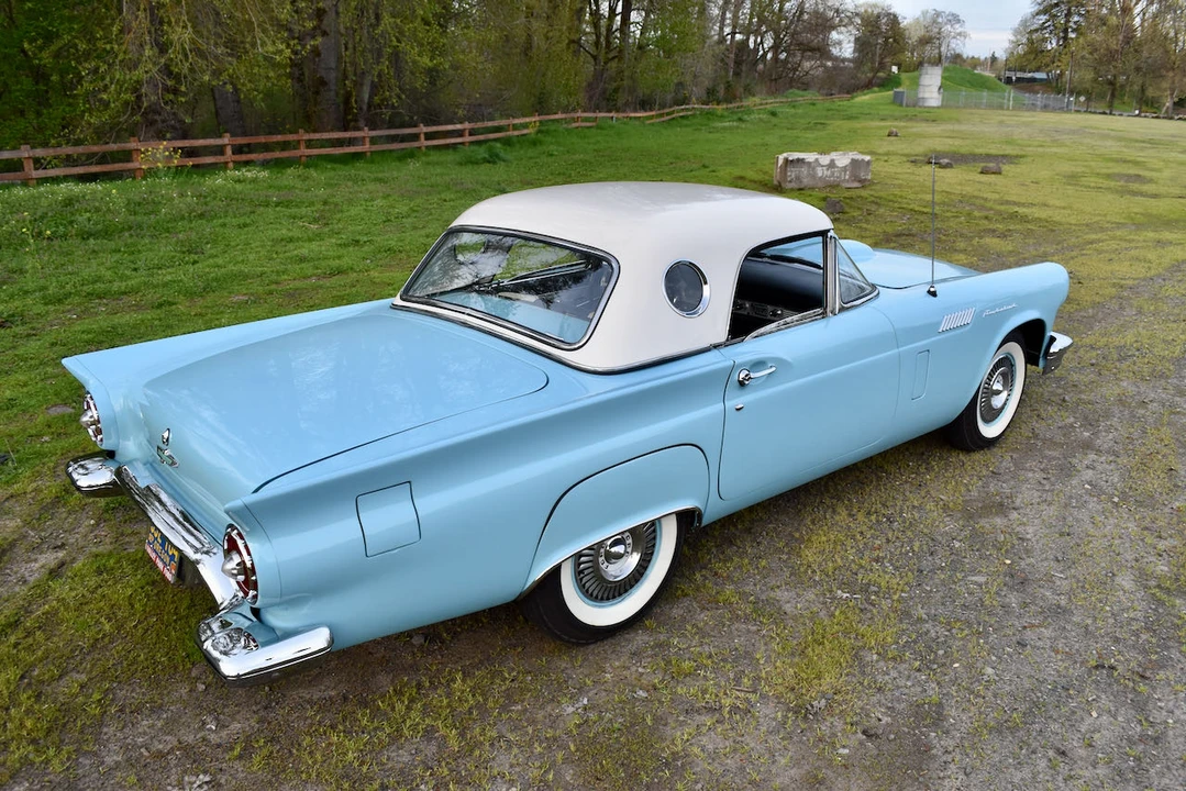 1957 Ford Thunderbird 1st Gen - Image 21 of 31