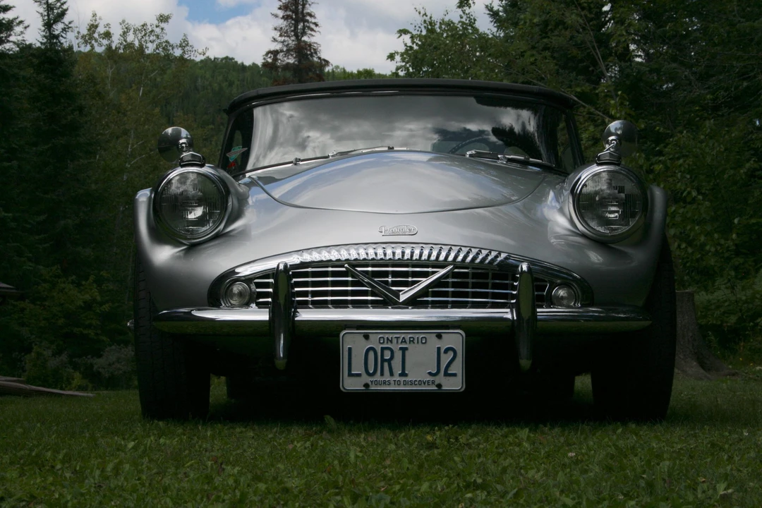 1961 Daimler SP250 - Image 2 of 31