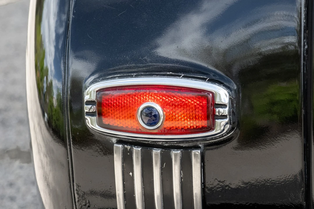 1947 Chevrolet Stylemaster & Fleetmaster & Fleetline - Image 14 of 31