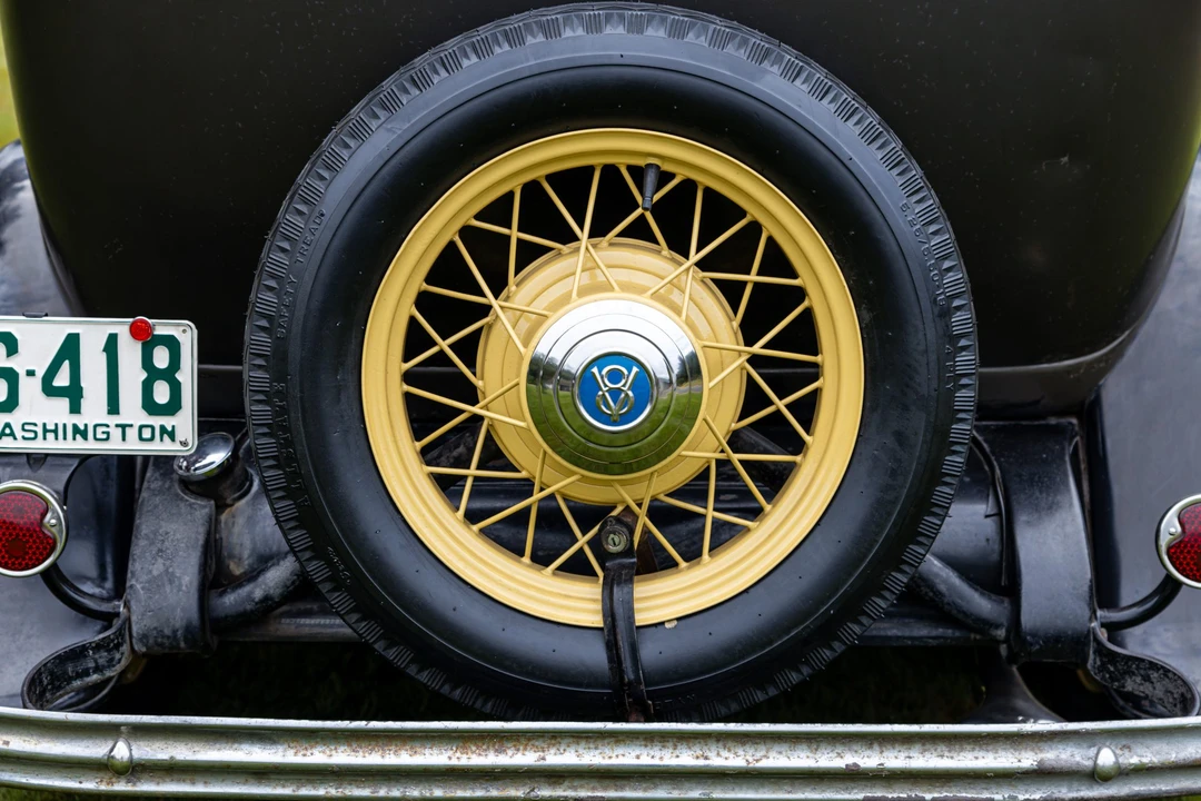 1932 Ford Model 18 & 40 - Image 21 of 31