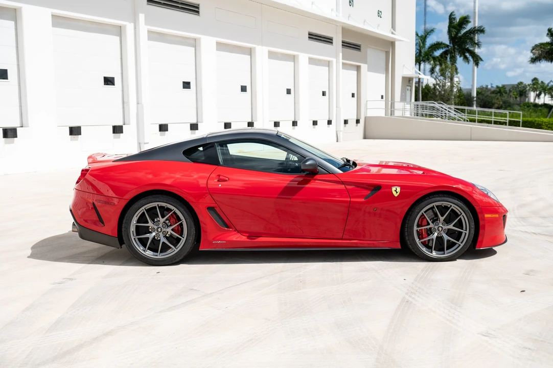 2011 Ferrari 599 GTO - Image 26 of 31