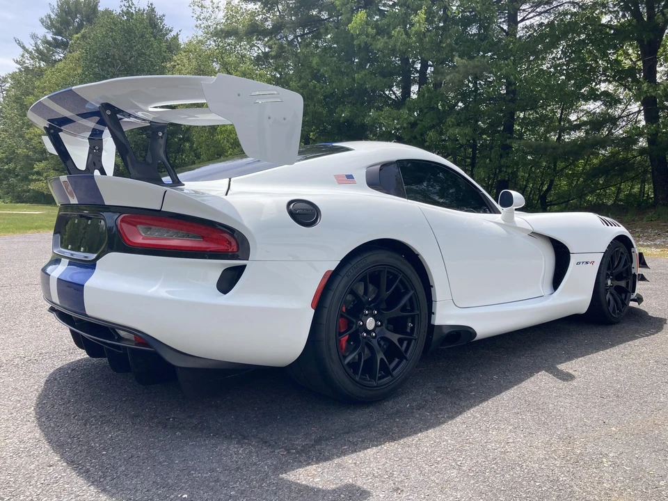 2017 Dodge Viper ACR 5th Gen - Image 11 of 31