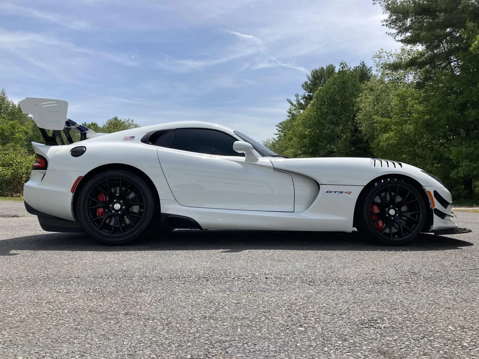 2017 Dodge Viper ACR 5th Gen - Image 10 of 31