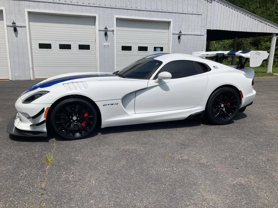 2017 Dodge Viper ACR 5th Gen - Image 18 of 31