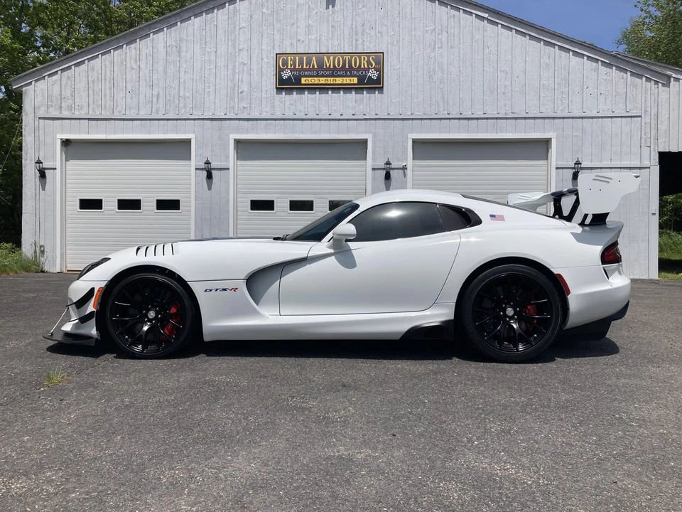 2017 Dodge Viper ACR 5th Gen - Image 16 of 31