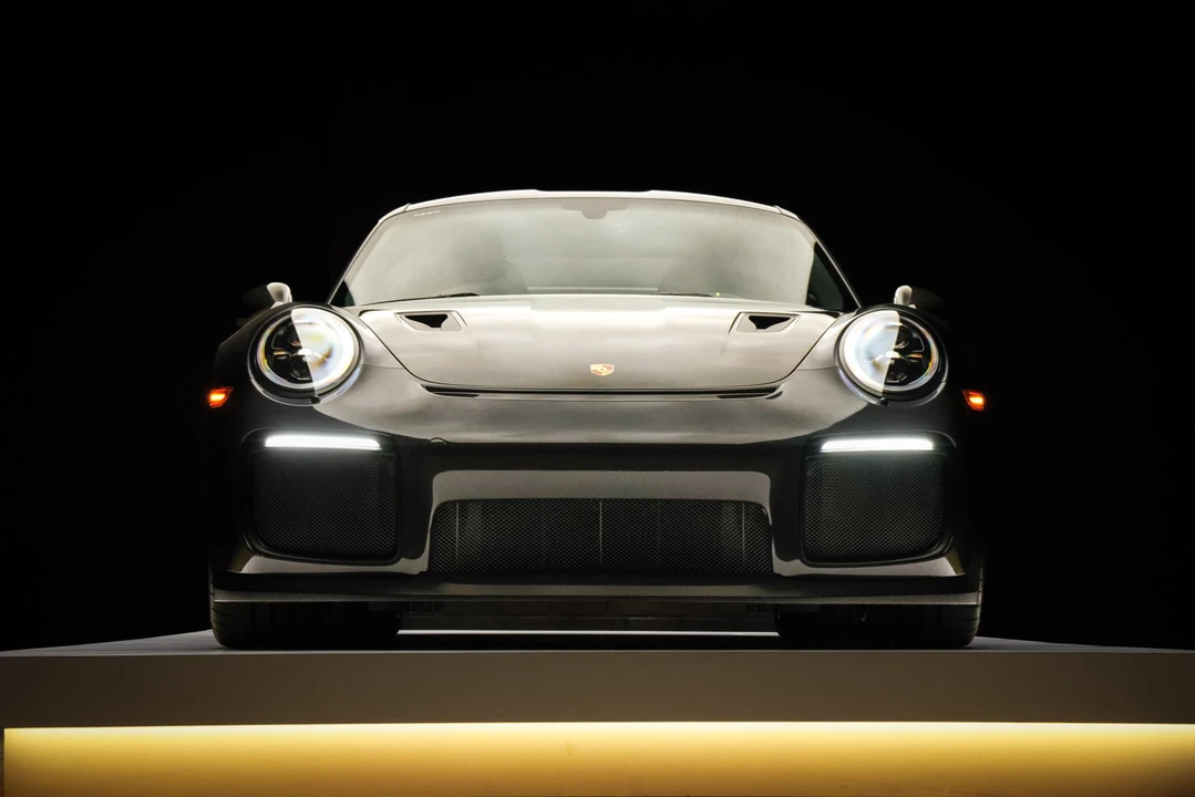2018 Porsche 991 GT2 RS - Image 7 of 31