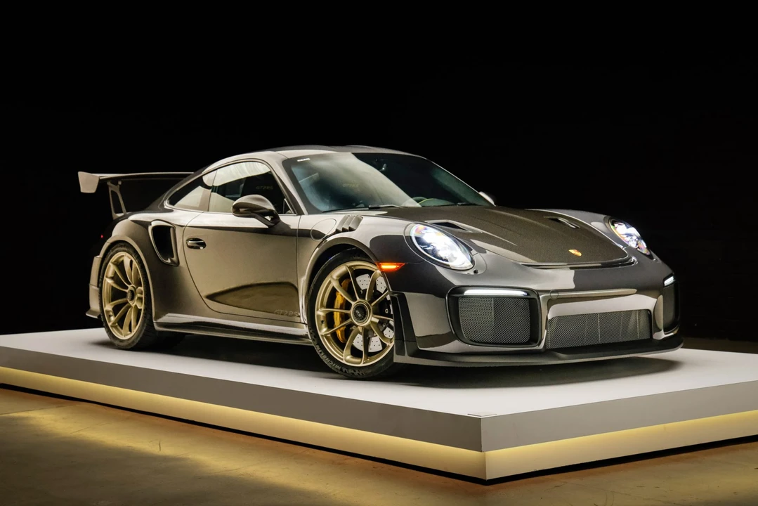 2018 Porsche 991 GT2 RS - Image 10 of 31
