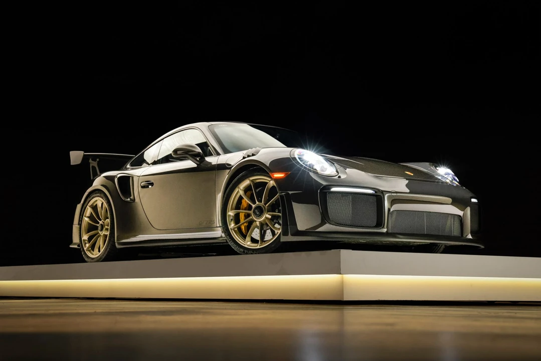 2018 Porsche 991 GT2 RS - Image 11 of 31