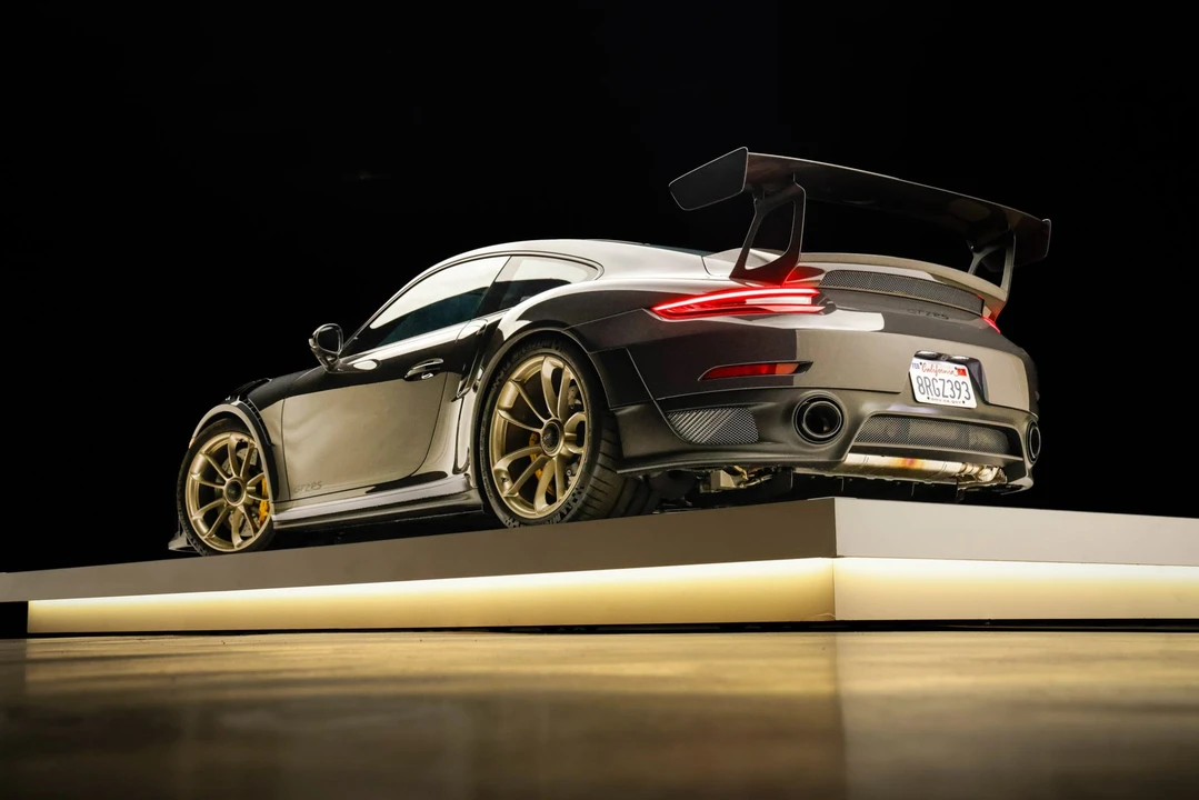 2018 Porsche 991 GT2 RS - Image 25 of 31