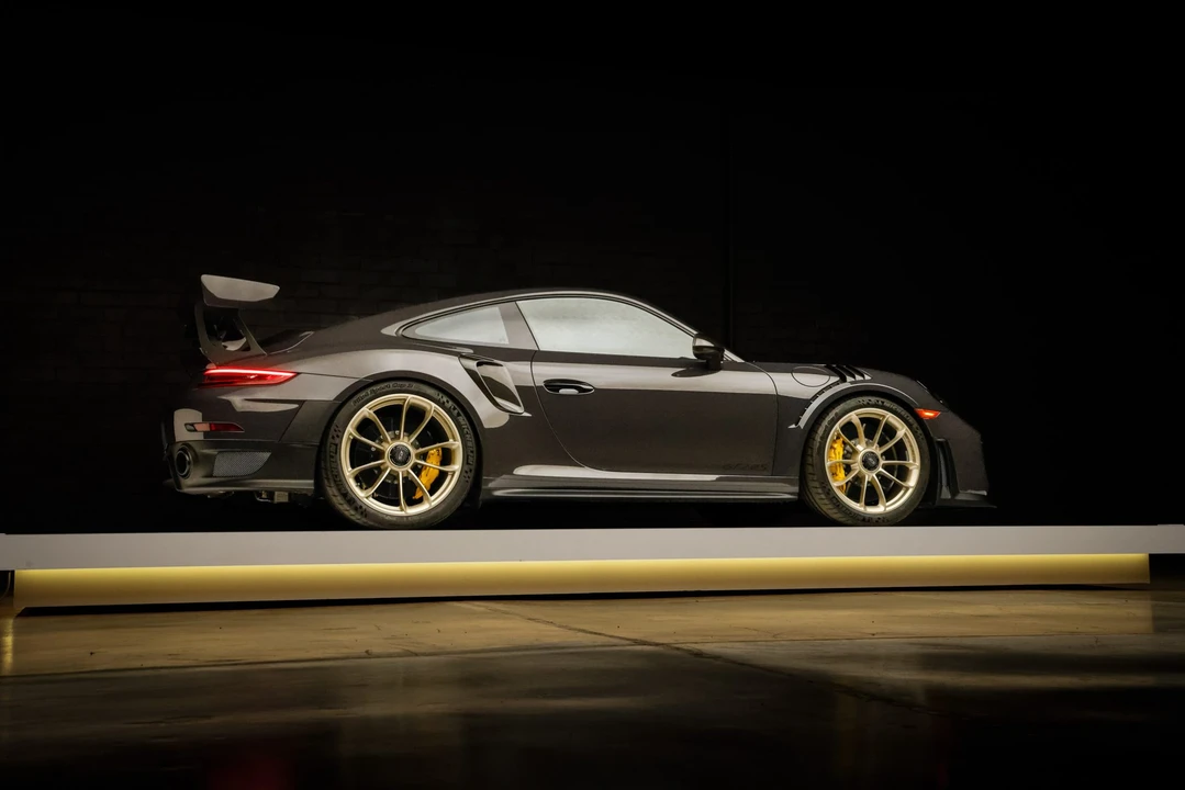 2018 Porsche 991 GT2 RS - Image 16 of 31